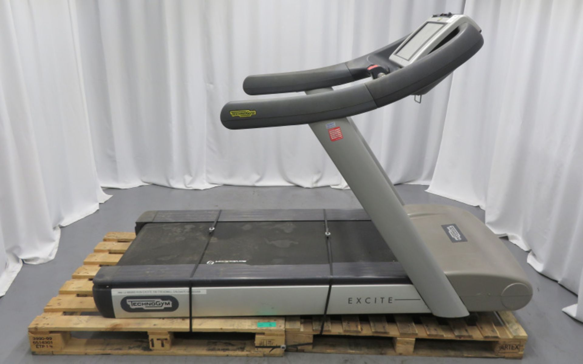 Technogym Excite Treadmill - Please check pictures for overall condition