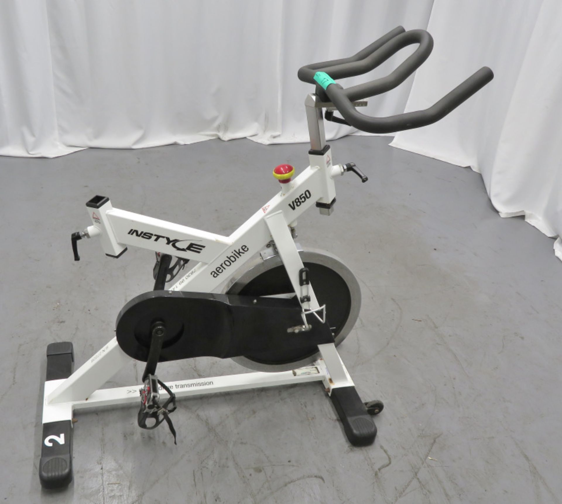 Instyle V850 Aerobike Spinbike - white - no seat