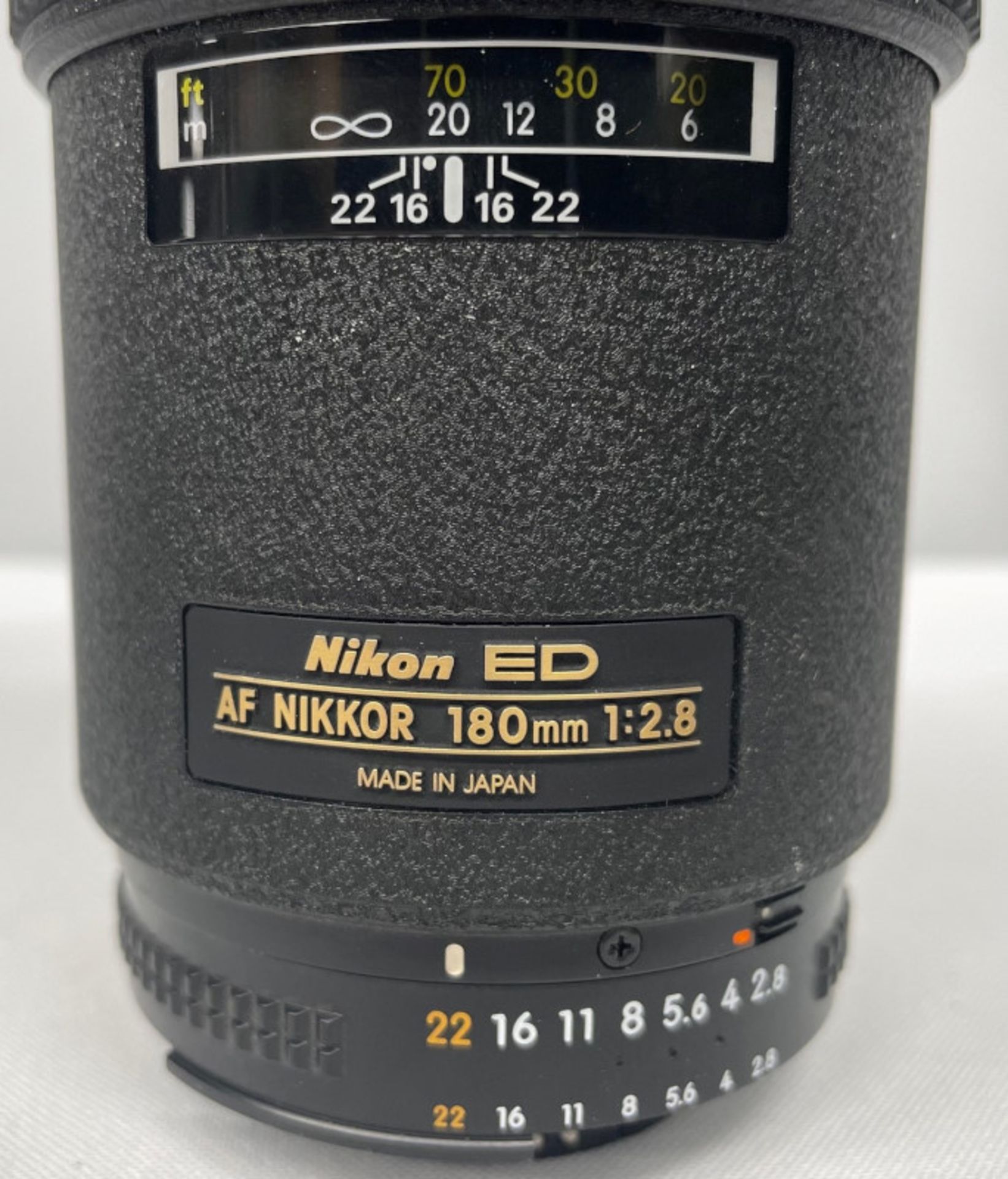 Nikon ED AF Nikkor 180mm - 1:2.8 Lens - Serial No. 268445 with Luxon Haze 72mm (UV) Filter - Image 3 of 9