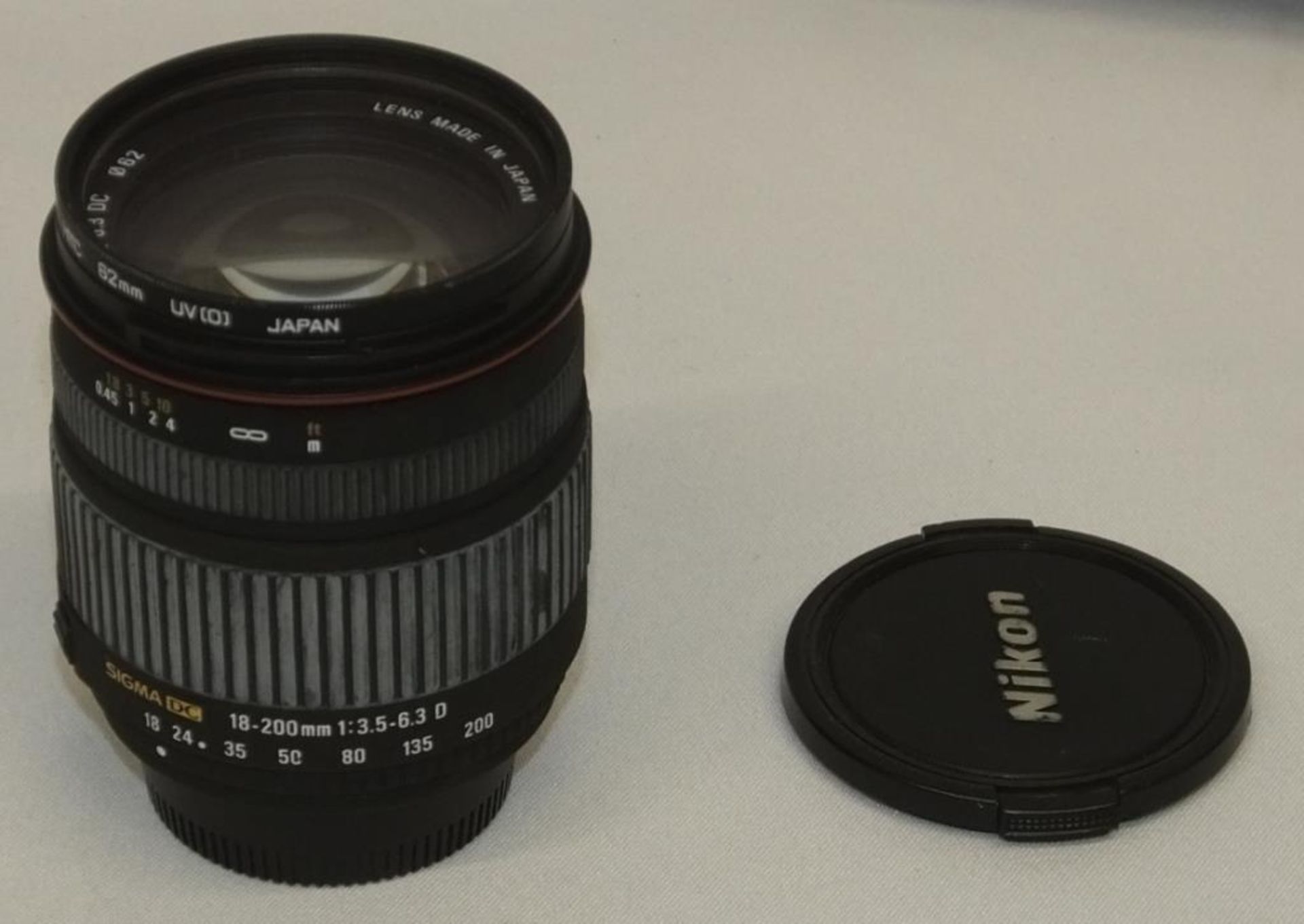 Sigma DC 18-200mm - 1:3.5-6.3 D Lens - Serial No. 2024096 with HOYA HMC 62mm UV(O) Filter