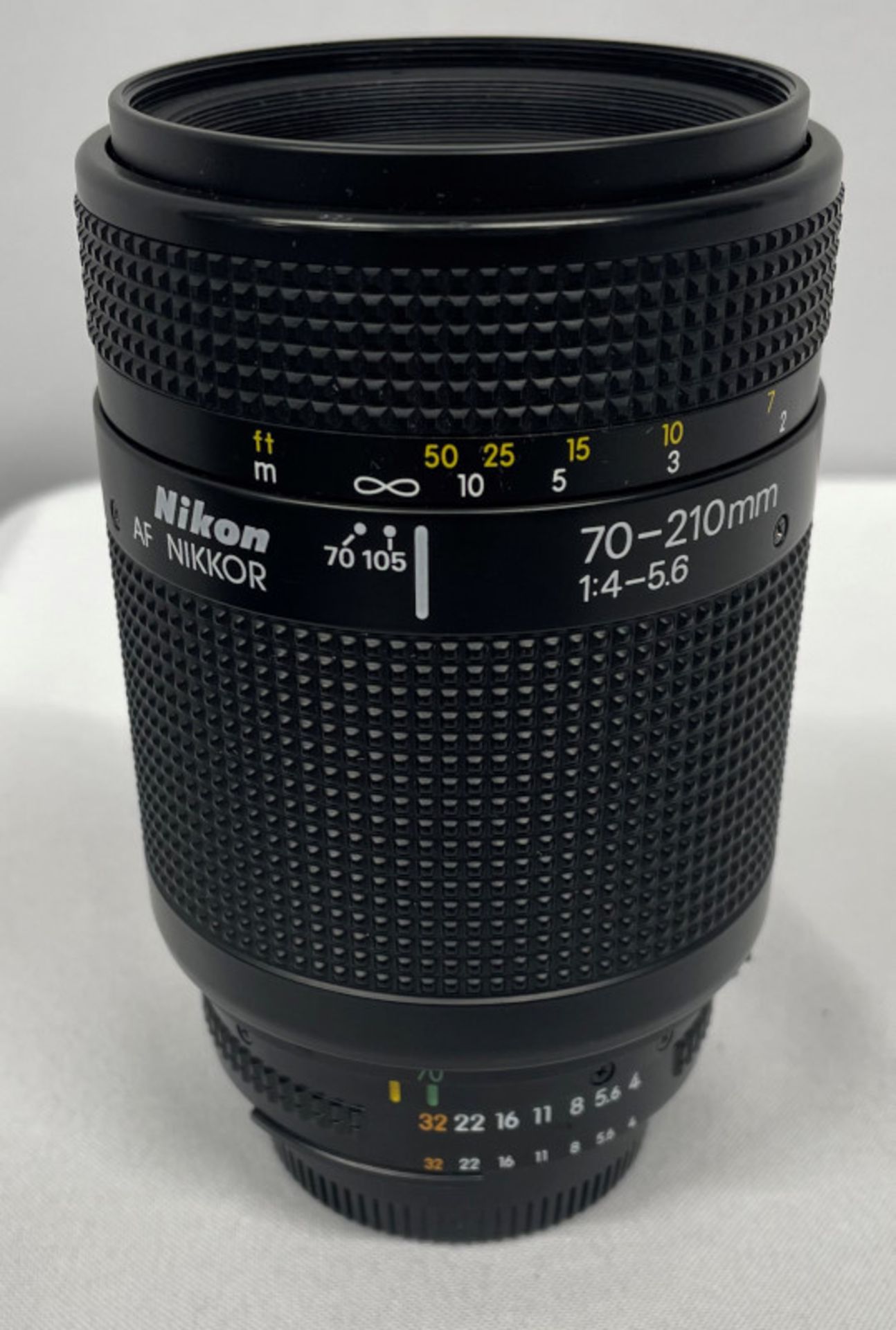 Nikon AF Nikkor 70-210mm - 1:4-5.6 Lens - Serial No. 2432176 with HOYA 62mm UV(O) Filter - Image 2 of 7