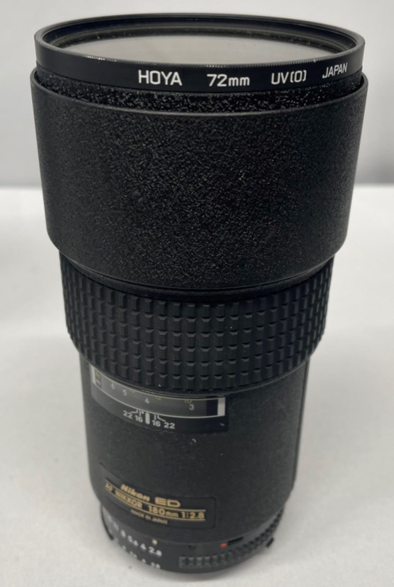 Nikon ED AF Nikkor 180mm - 1:2.8 Lens - Serial No. 272140 with HOYA 72mm UV(O) Filter in Nikon case - Image 2 of 7