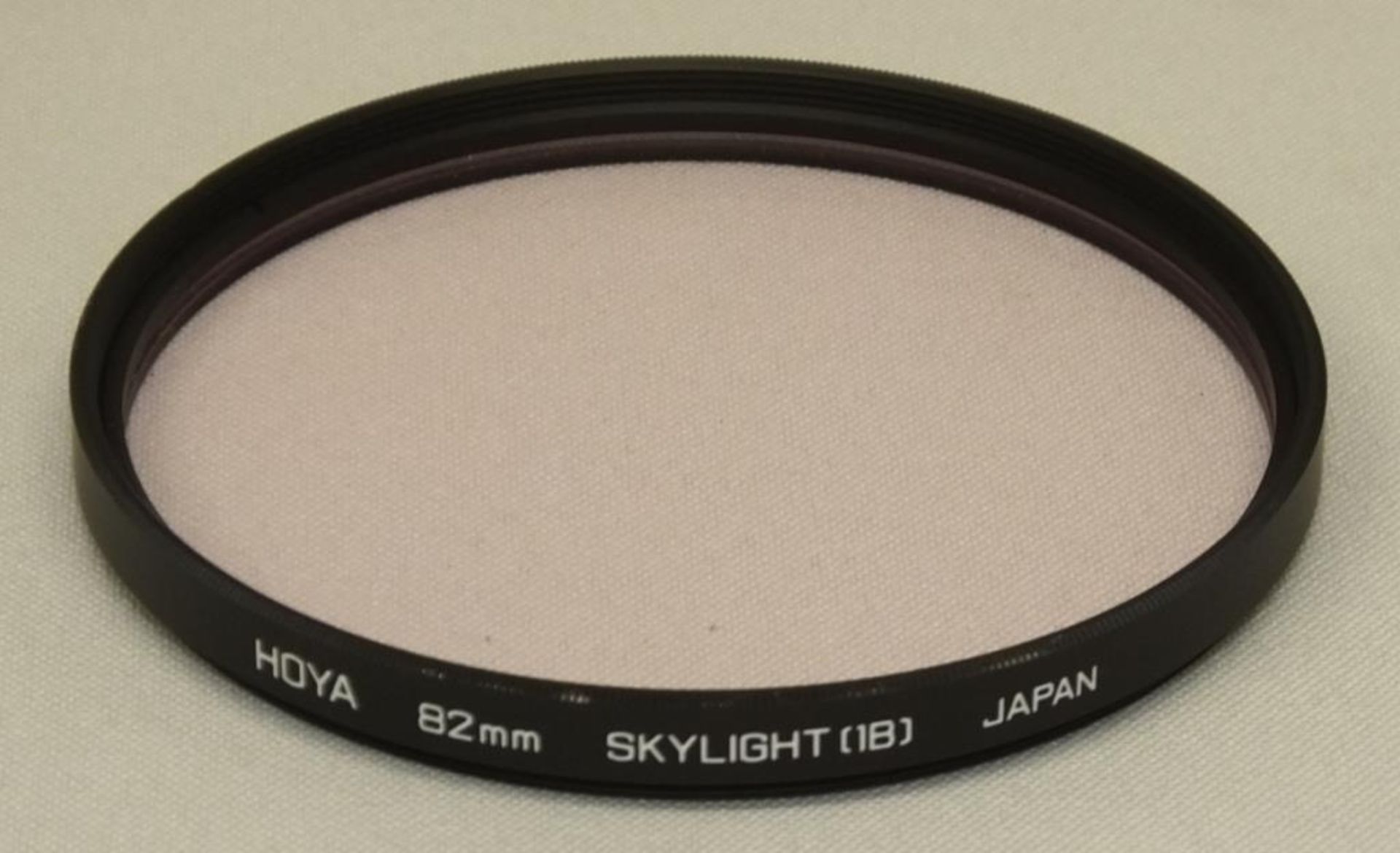 Nikon ED AF Nikkor 300mm - 1:4 Lens - Serial No. 214192 with HOYA 82mm Skylight (1B) Filter - Image 5 of 5