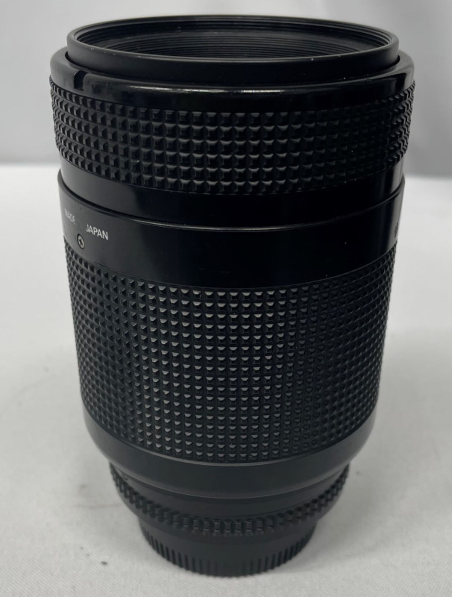 Nikon AF Nikkor 70-210mm - 1:4-5.6 Lens - Serial No. 2569314 with Kenko PRO1D UV(W) 62mm Filter - Image 2 of 5