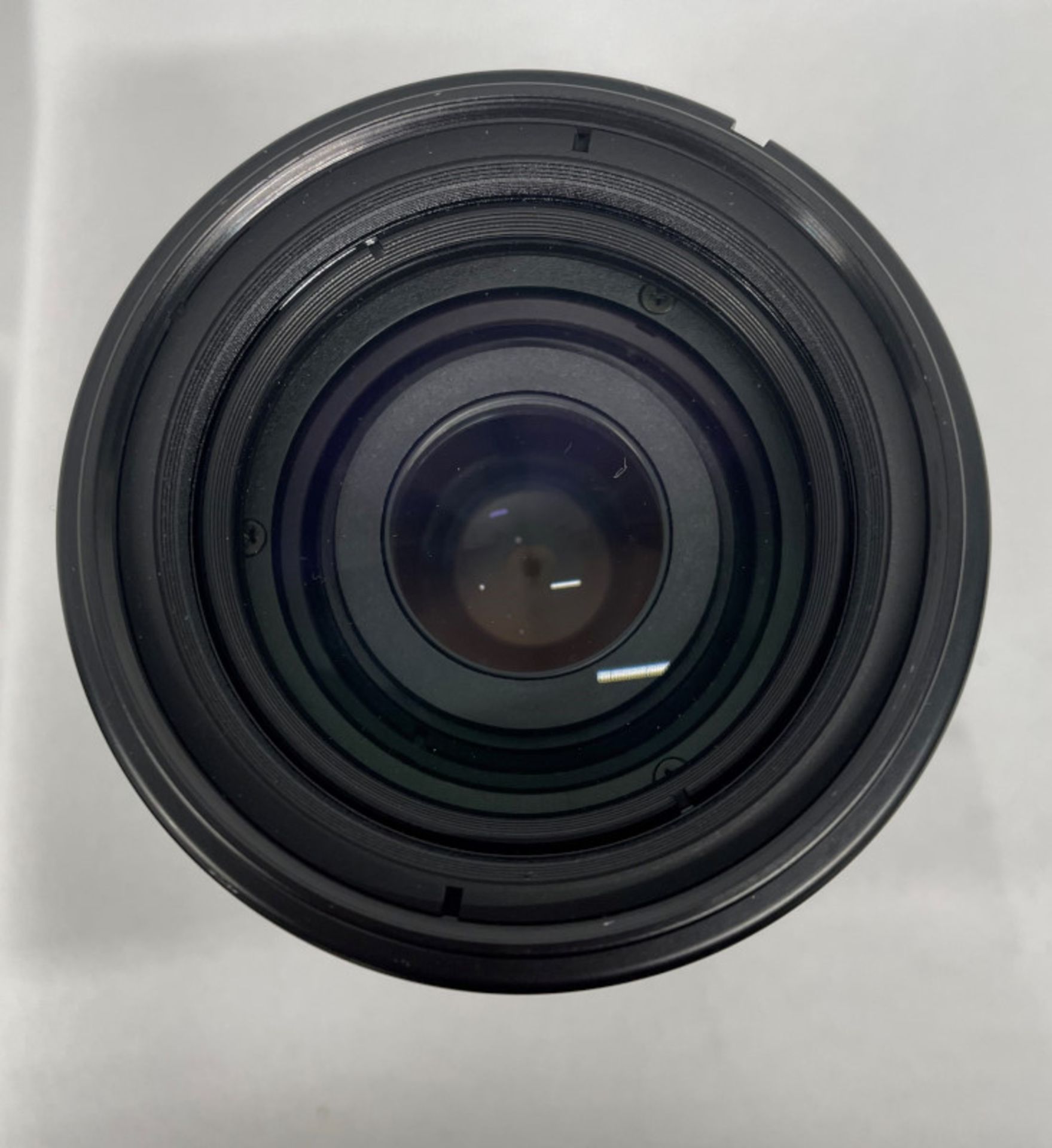 Nikon AF Nikkor 70-210mm - 1:4-5.6 Lens - Serial No. 2432176 with HOYA 62mm UV(O) Filter - Image 4 of 7