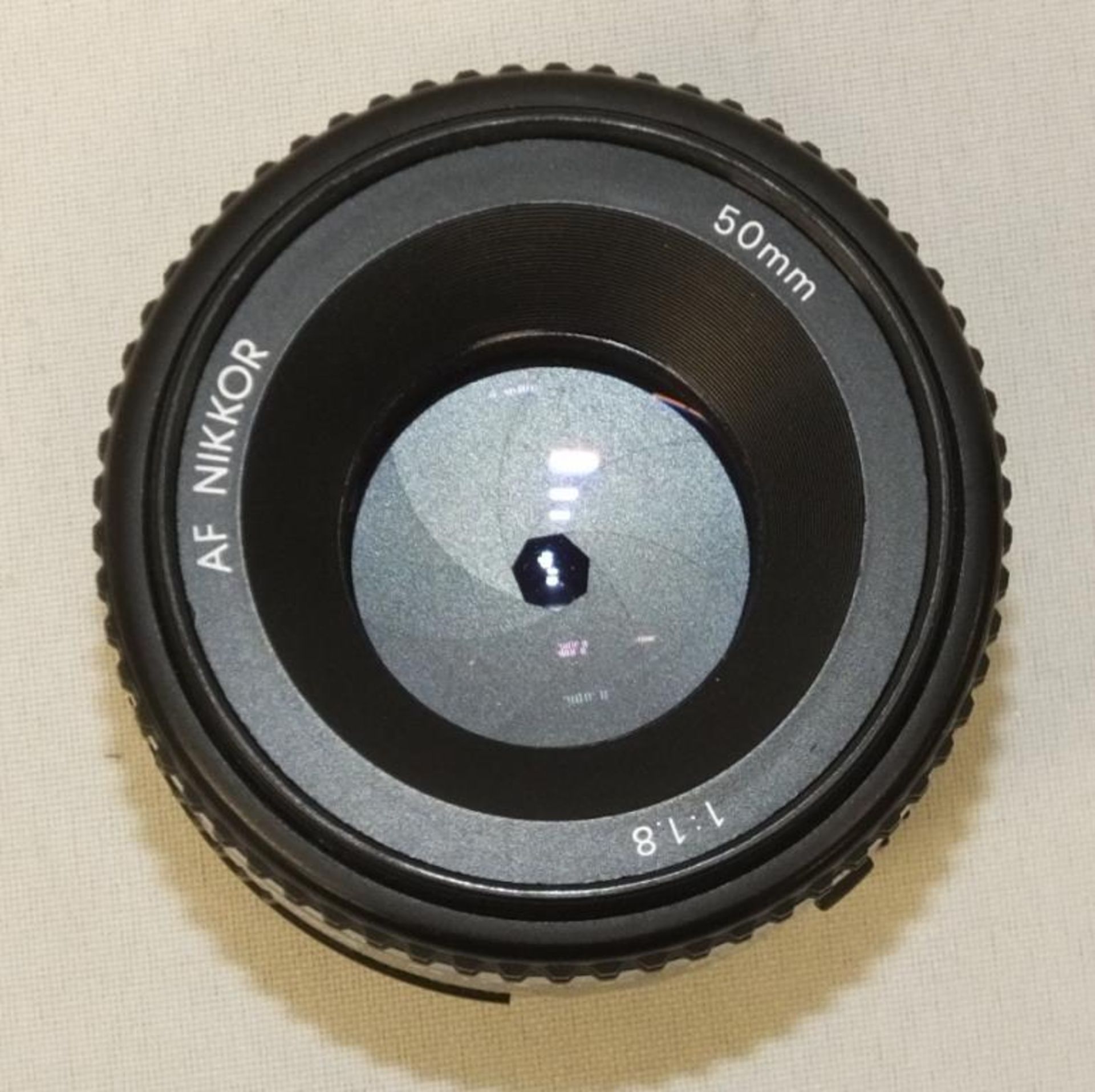 Nikon AF Nikkor 50mm - 1:1.8 Lens - Serial No. 4289689 with HOYA 52mm UV(O) Filter - Image 3 of 4