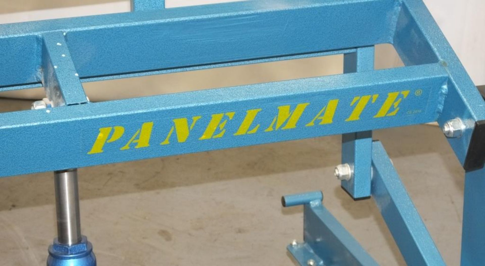 Panelmate PB Hydraulic Lifting Table - max load 450kg - max load depth 110mm - Image 2 of 7