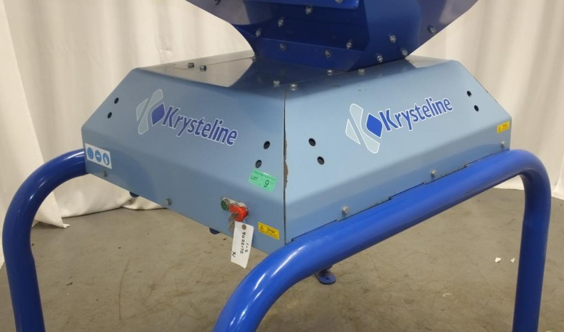 Krysteline Glass Vibrator Machine - 415v with DCE UMA 102 C3 Dust Control Unit - 415v - Image 2 of 11