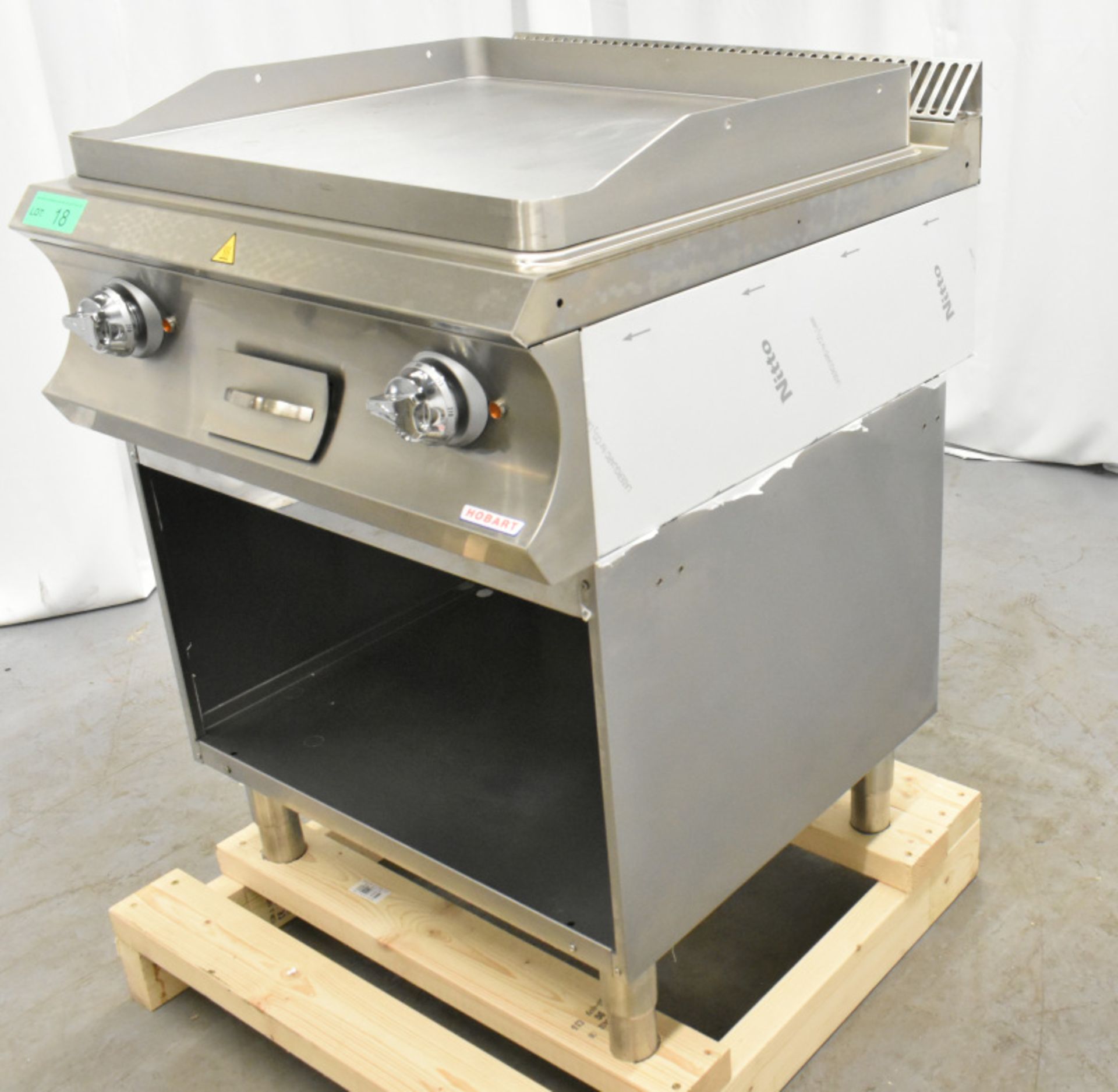 Hobart Electric Smooth Fryer Top on Open Cupboard - Model HCSEFT777L - Image 4 of 8