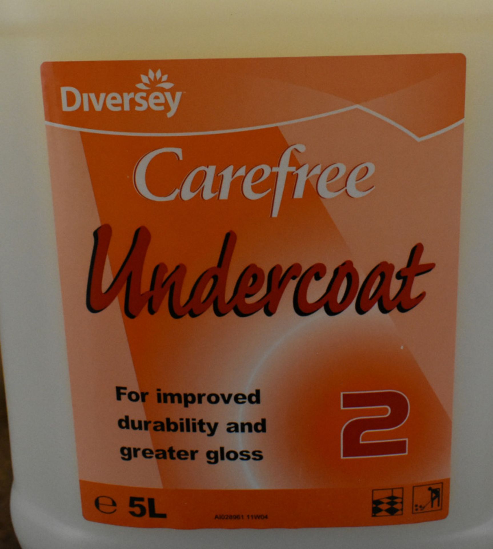 18 x Diversey 5L Carefree Undercoat For improved durability and greater gloss - Image 2 of 2