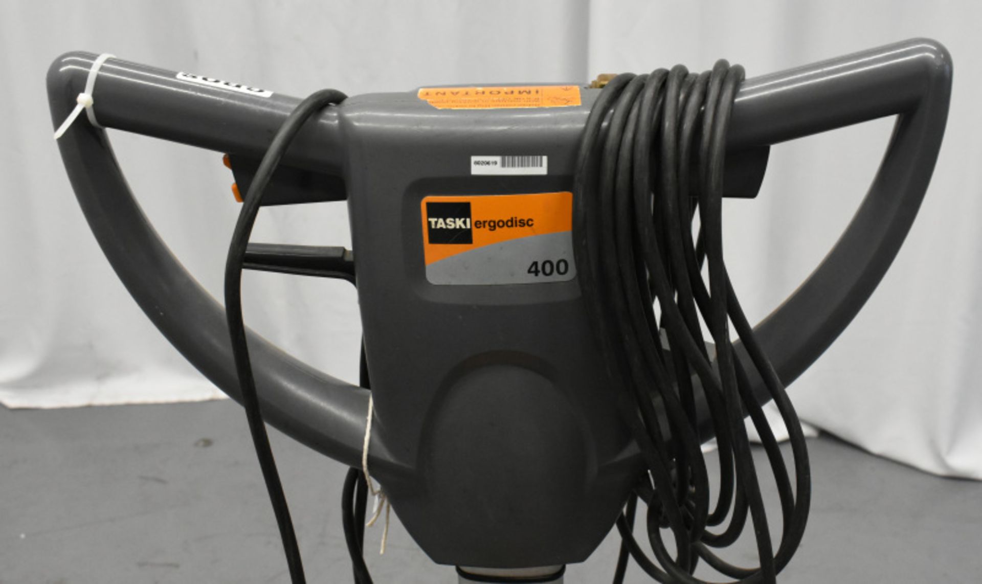 Taski Ergodisc 400 Floor Buffer, powers up - Image 2 of 3