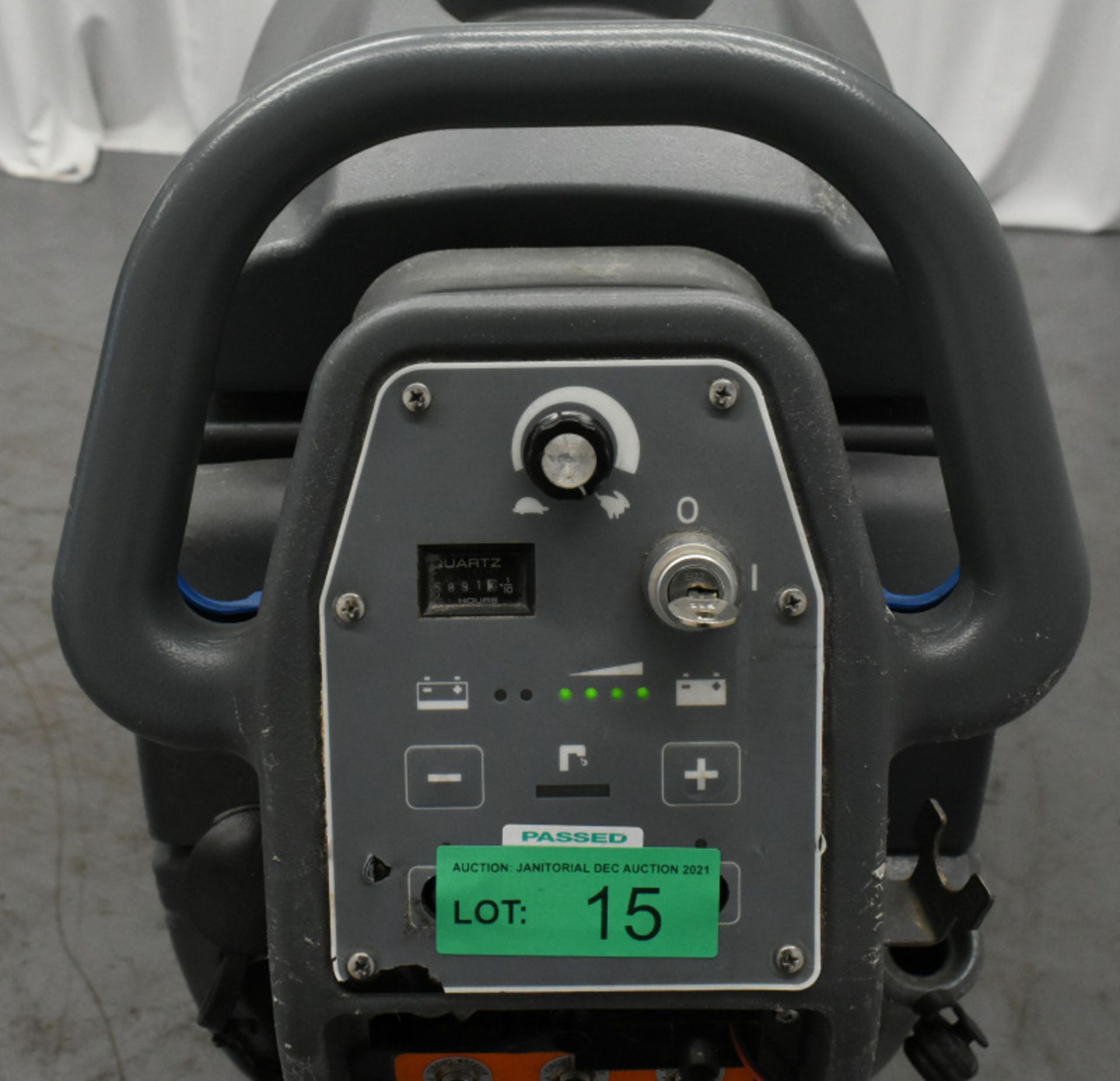 ICE Floor Scrubber Dryer, comes with key, starts and runs- 5891 hours - Image 2 of 8