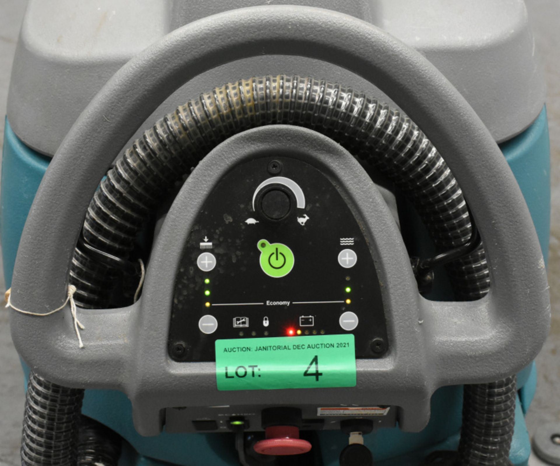 Tennant T5 ECH20 NanoClean, comes with key, powers up - 674 hours - Image 2 of 9