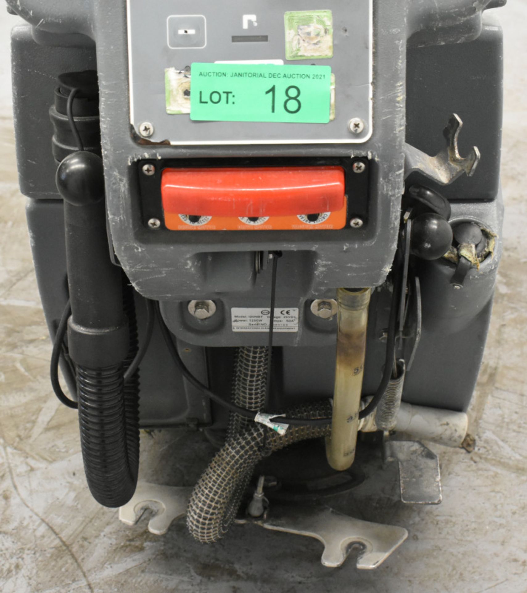 ICE Floor Scrubber Dryer, comes with key, starts and runs- 4851 hours - Image 4 of 8