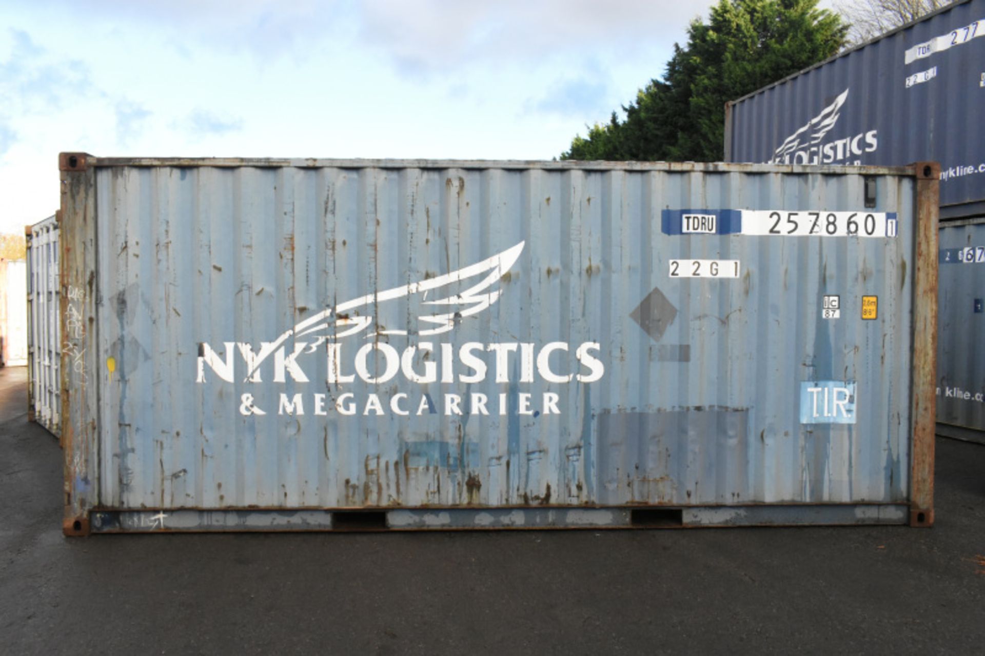 20ft ISO container - L 6.5M x W 2.44M x H 2.6M