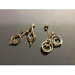 A group of 9ct gold earrings (5.5g)