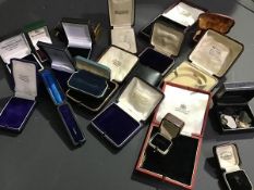 A collection of vintage jewellery boxes