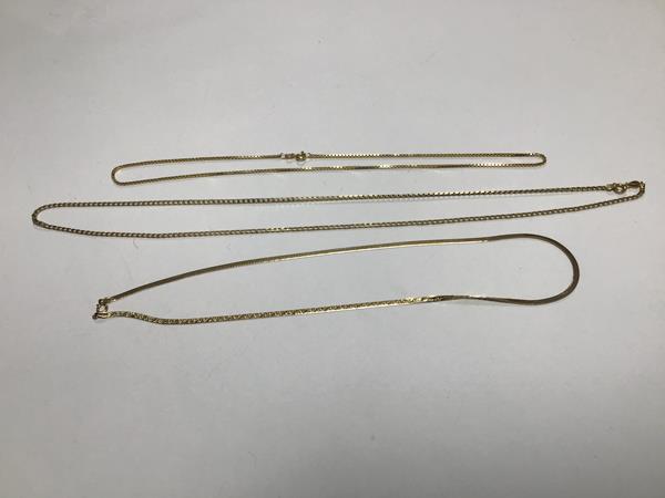 Three 9ct gold fancy link necklaces (22cm, 22cm and 30cm) (16.85g) (3)