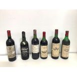 Five mixed bottles of vintage claret comprising: Chateau Larmande Saint Emilion 1982; La Cappelle