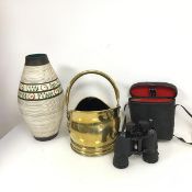 A mixed lot including a brass coal scuttle (22cm x 26cm x 24cm), an Austrian ceramic vase and a