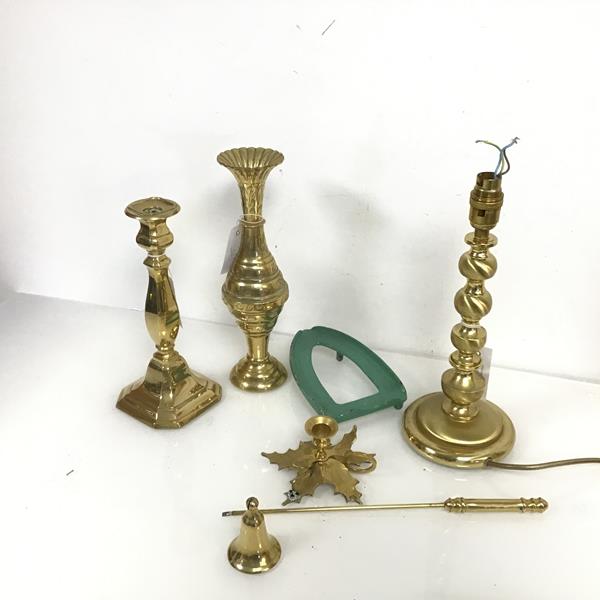 A brass bobbin turned table lamp (h.32cm), a brass baluster candlestick and vase with flared rim,