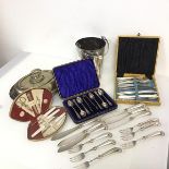 An early 20thc set of Epns teaspoons and a sugar nip in original box, a set of six Elkington plate