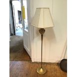 A 1970s style standard lamp, with Chinese vase style body on brass stem and circular base (h.146cm)