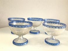 A set of five Edwardian blue bordered etched glass sundae dishes (h.9cm d.10cm)