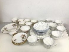 A Royal Vale tea service including six teacups, six saucers, side plates, sugar bowl, milk jug and