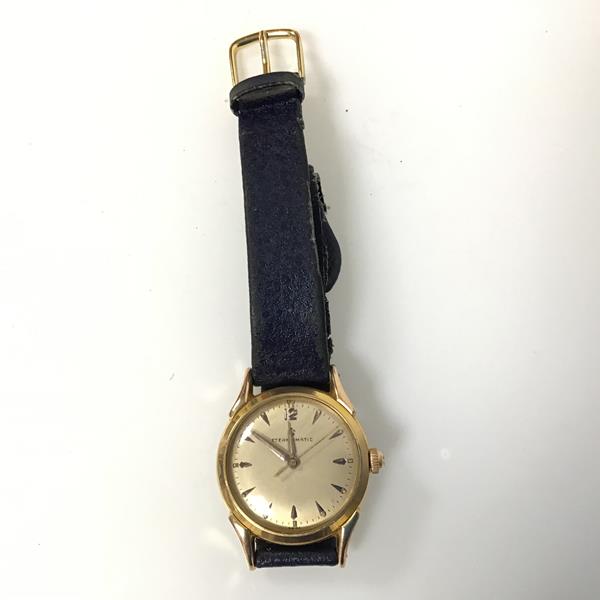 An Eterna-Matic gentleman's wristwatch with leather strap (22cm x 3cm)