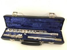 A Gemeinhardt Elkhart flute, stamped M2C84551 complete with original case (case: 6cm x 41cm x 10cm)