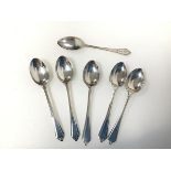 A set of six Birmingham silver teaspoons (combined: 48.09g)