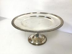 A 1930s Epns tazza with gadroon edge (13cm x 26cm)