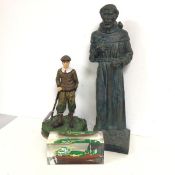 A mixed lot including a modern painted metal doorstop in the form of an early 20thc Golfer, a