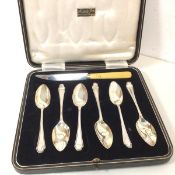 A set of six Sheffield silver grapefruit spoons (combined: 143.48g) and a possibly unassociated