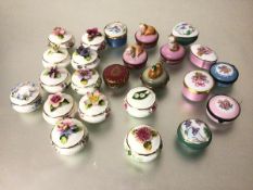 A collection of twelve various Royal Albert pin dishes with floral knops (each: 4cm x 6cm), a