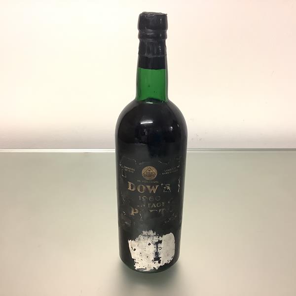 A single bottle of Dow's 1960 vintage port.