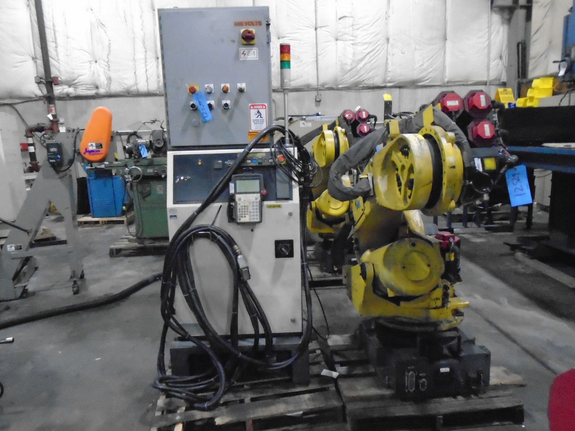 Fanuc Robot R-2000 iA-165F With RJ3iB Controller & Pendent