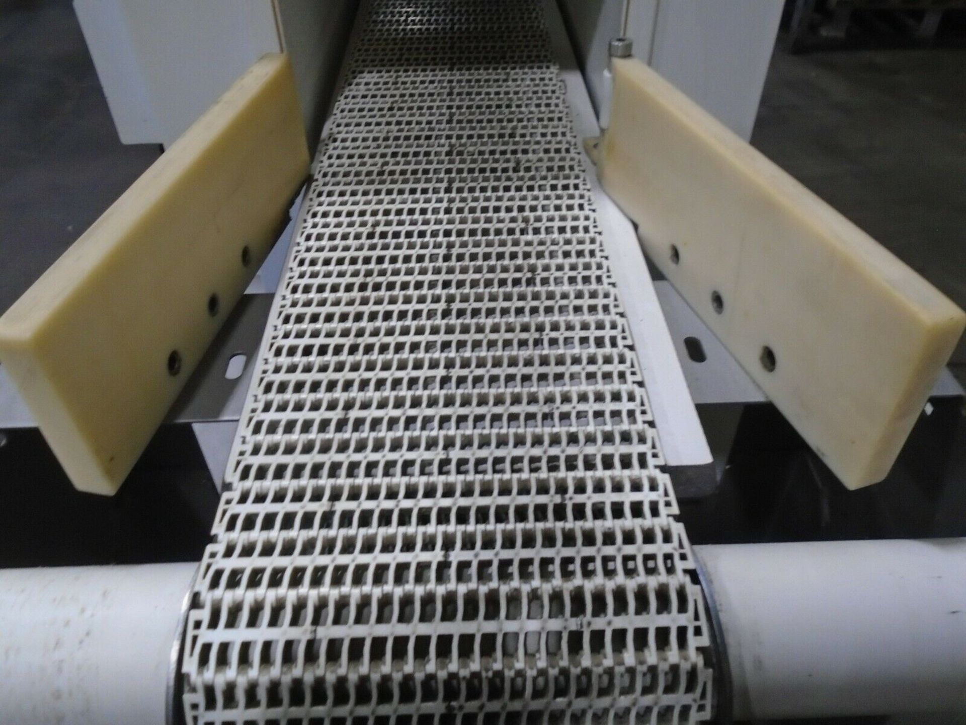 Thermo Goring Kerr Metal Detector 10” x 8” Opening Conveyor W/ Kiwi Case Coder - Image 7 of 11