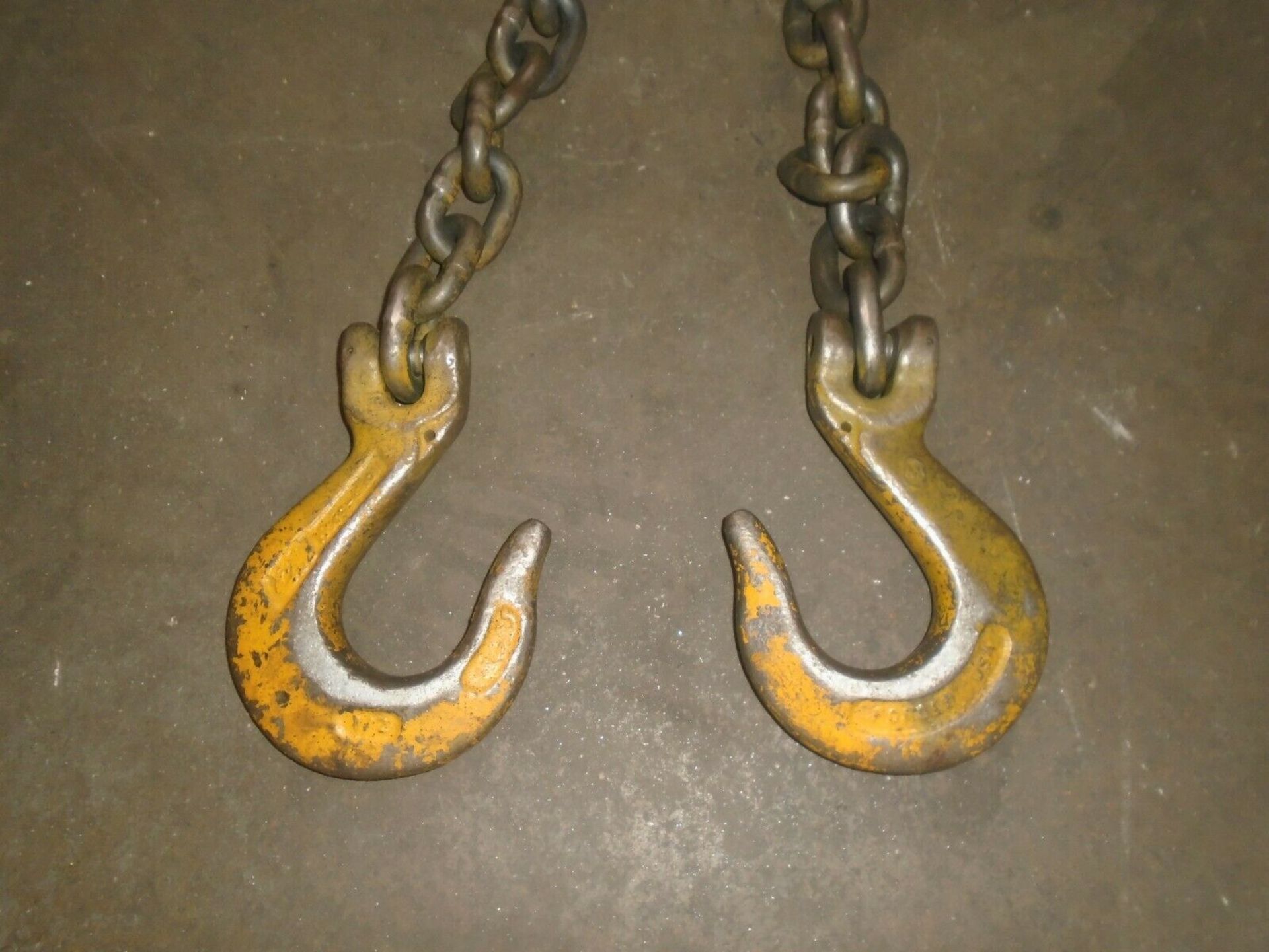 Rigging Chain Double x 5’ Long 20800 Lbs. Capacity - Image 2 of 2