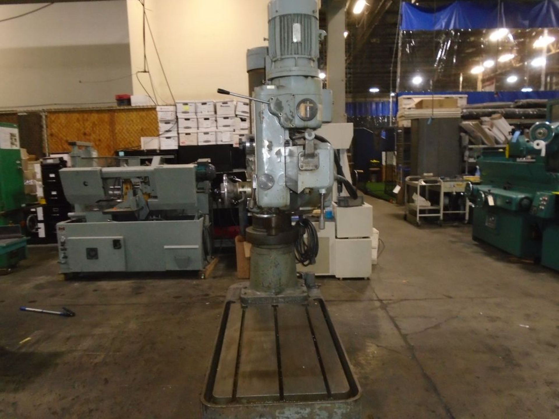 4' x 13" Ooya Radial Arm Drill RE2-1300 Machine