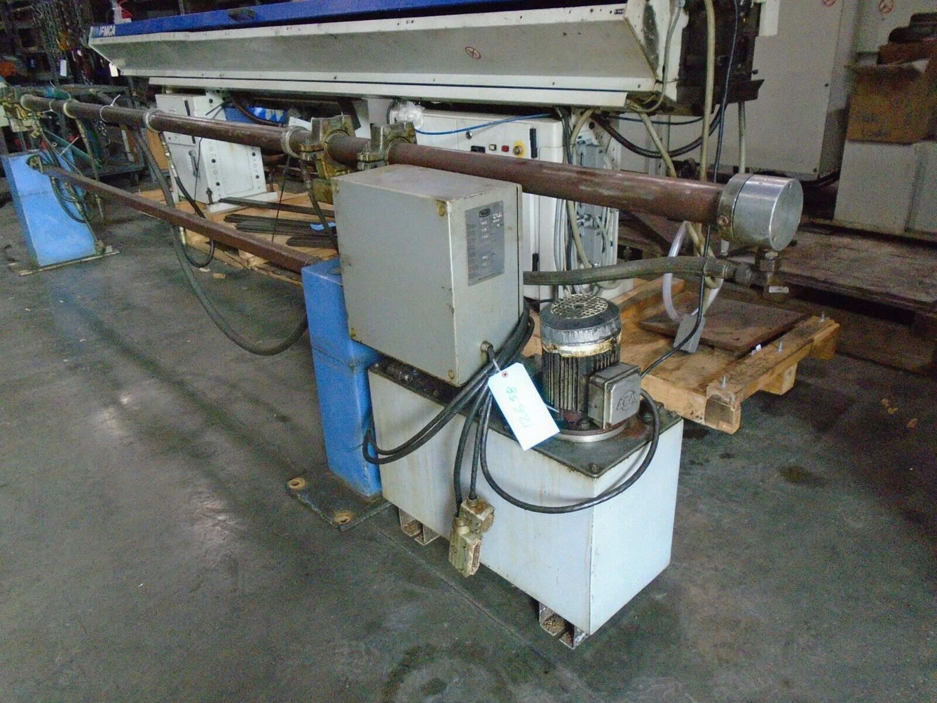 Traub Hydraulic Barfeed HYVA-50/5000 2” x 12’ Capacity SN: 0129 Model: HYVA-50/5000 230/115V - Image 2 of 7