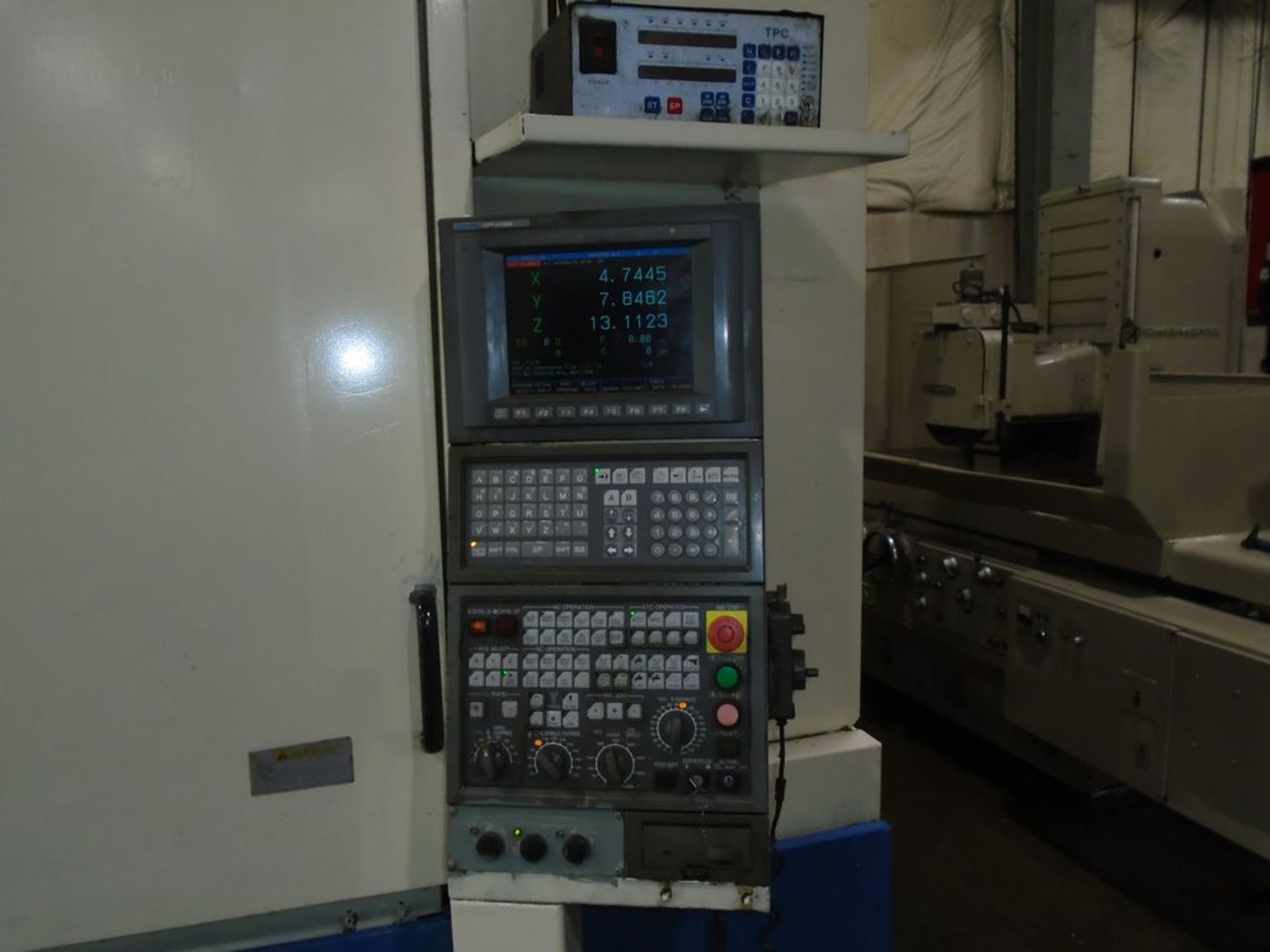 2000 Okuma MA-650VB OSP U100M 4 Axis Table Size: 60.24” x 26” Load Capacity: 3,300 Lbs. Distance - Image 5 of 7