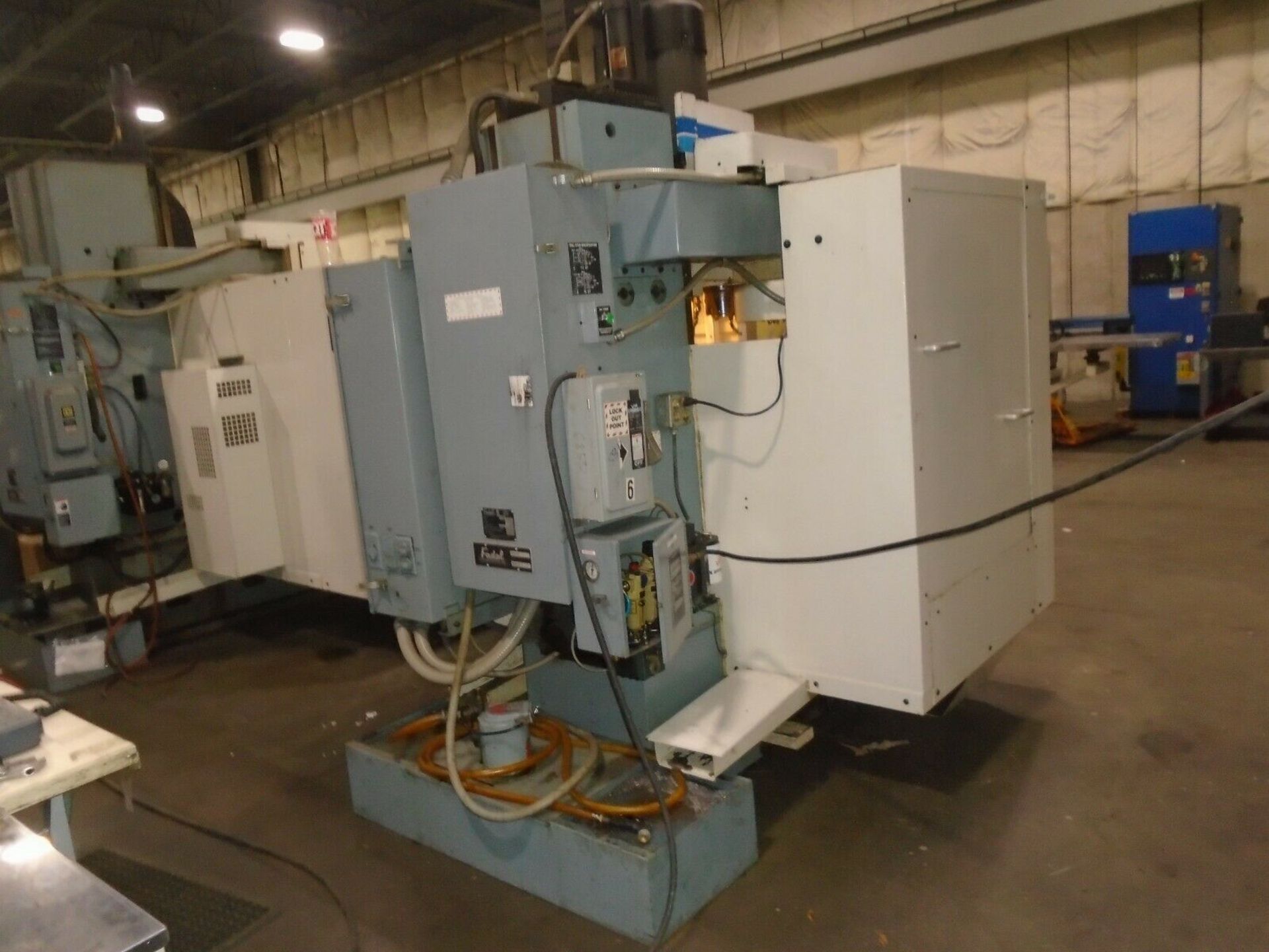 Fadal VMC 20 CNC Vertical Mill W/ Rotary Table 4th Axis VH65 W/ Video - Image 3 of 9