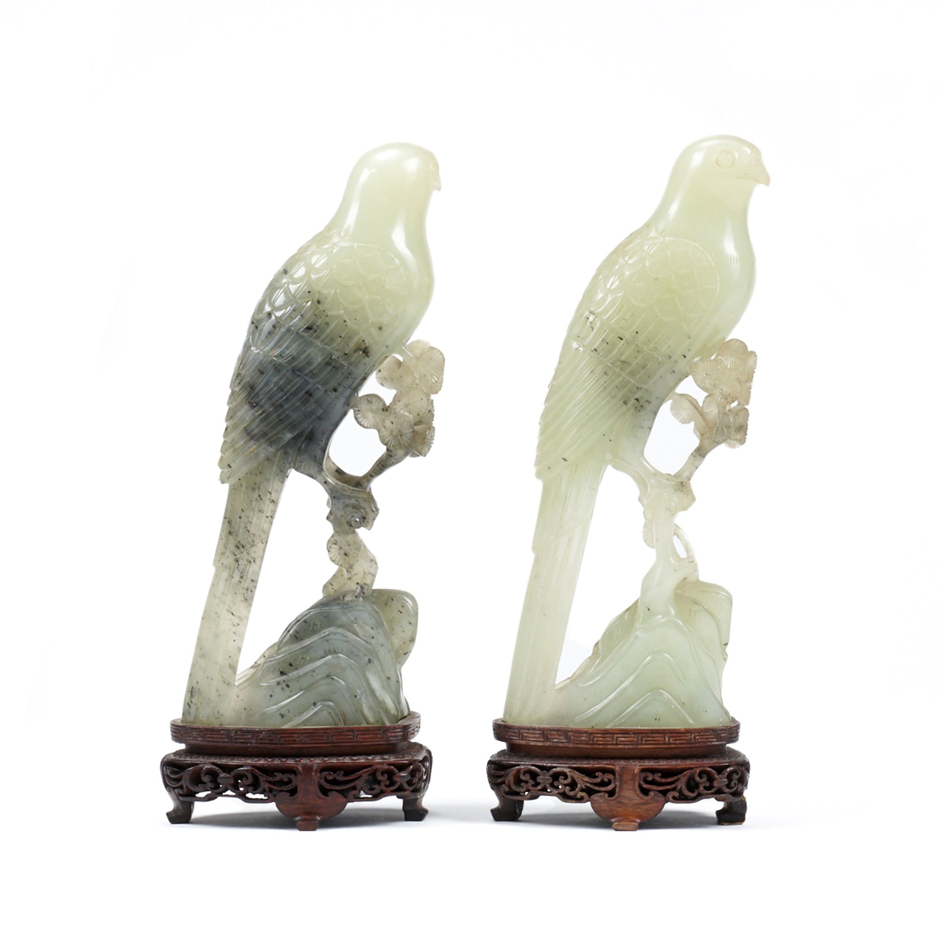 Grp: 2 Carved Chinese Hardstone Birds w/ Stands - Bild 4 aus 6