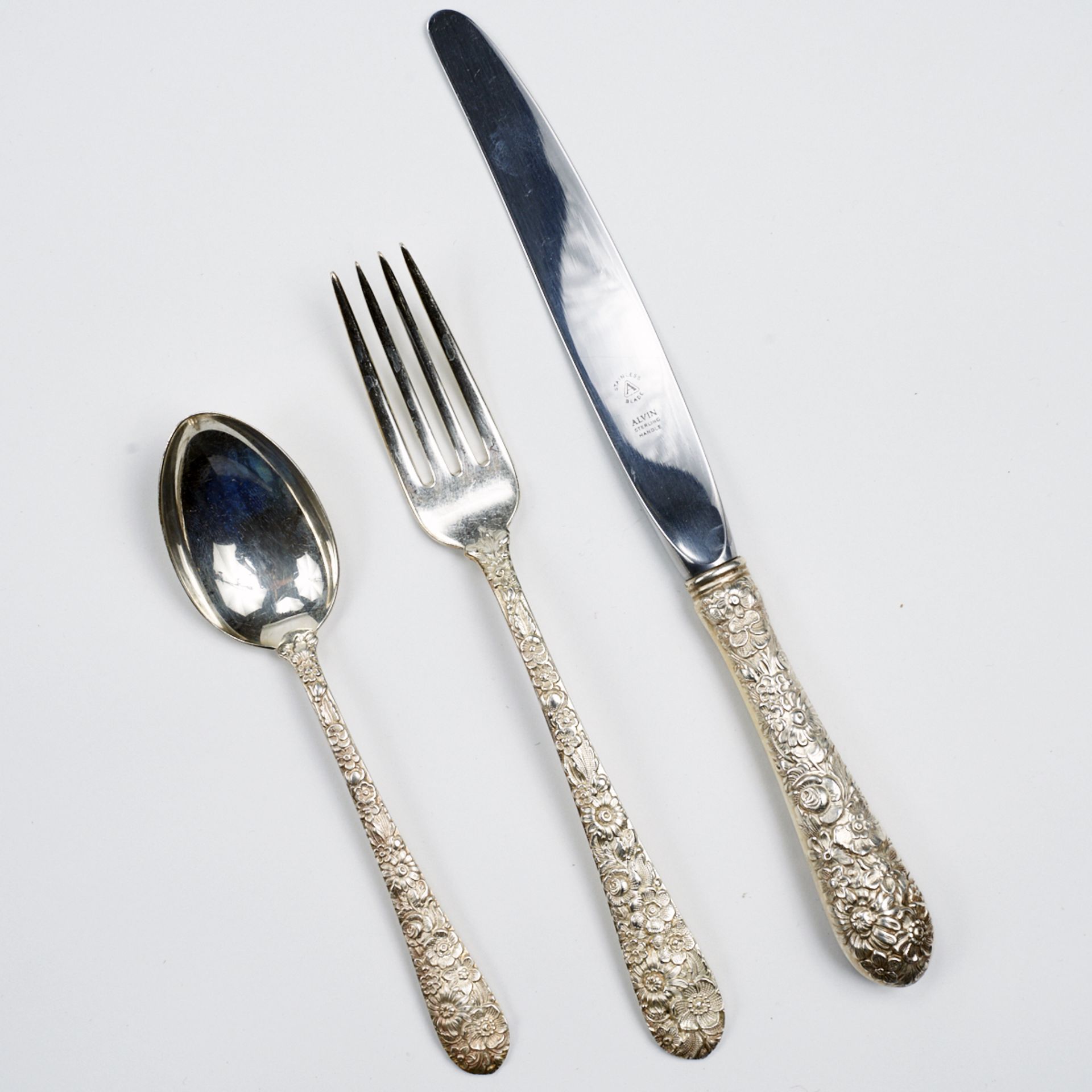 Set of Alvin Repousse Sterling Silver Flatware - Image 3 of 7