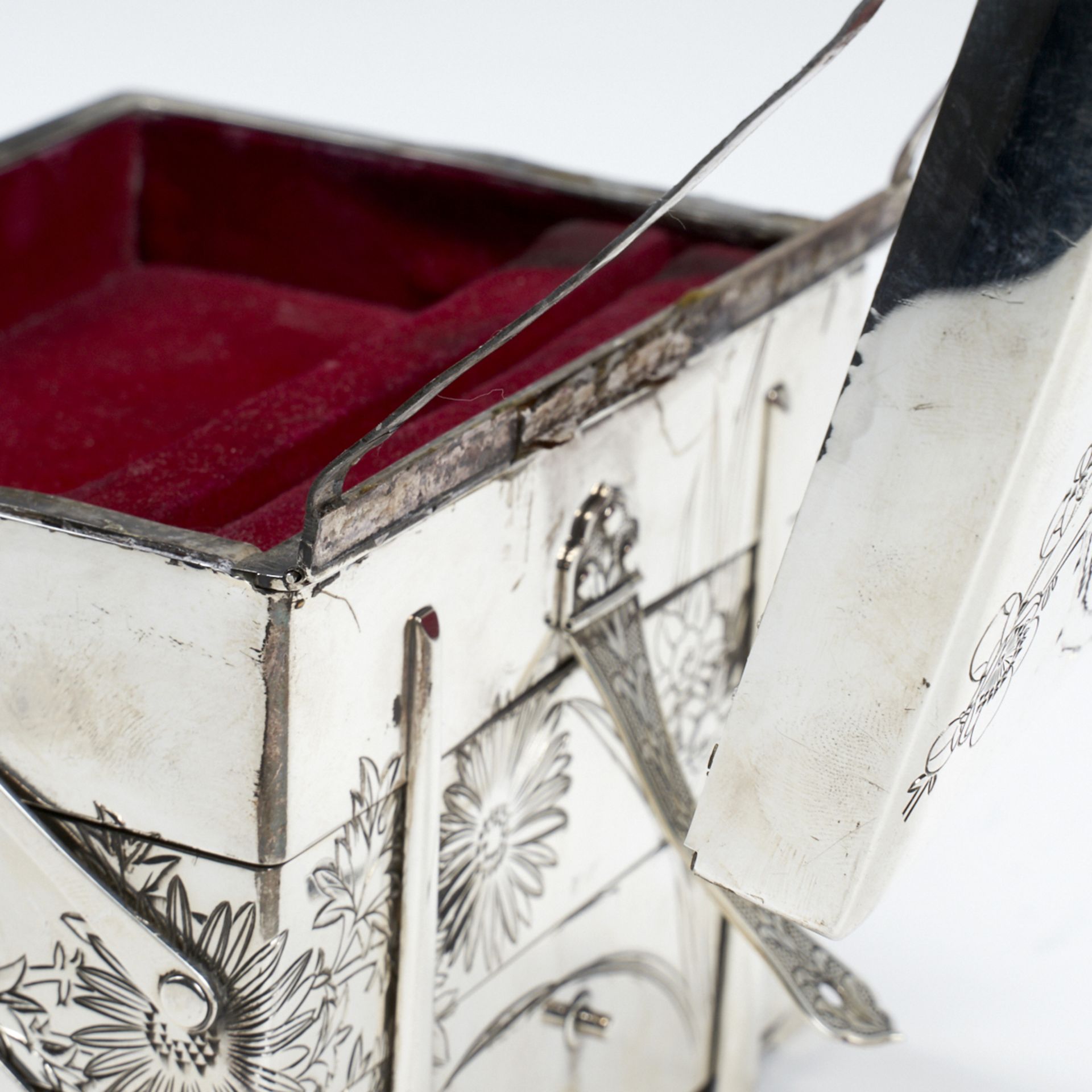 Japanese Arts & Crafts Silver Box - Bild 6 aus 7
