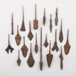 Grp: 20 Chinese Yuan Iron Arrowheads