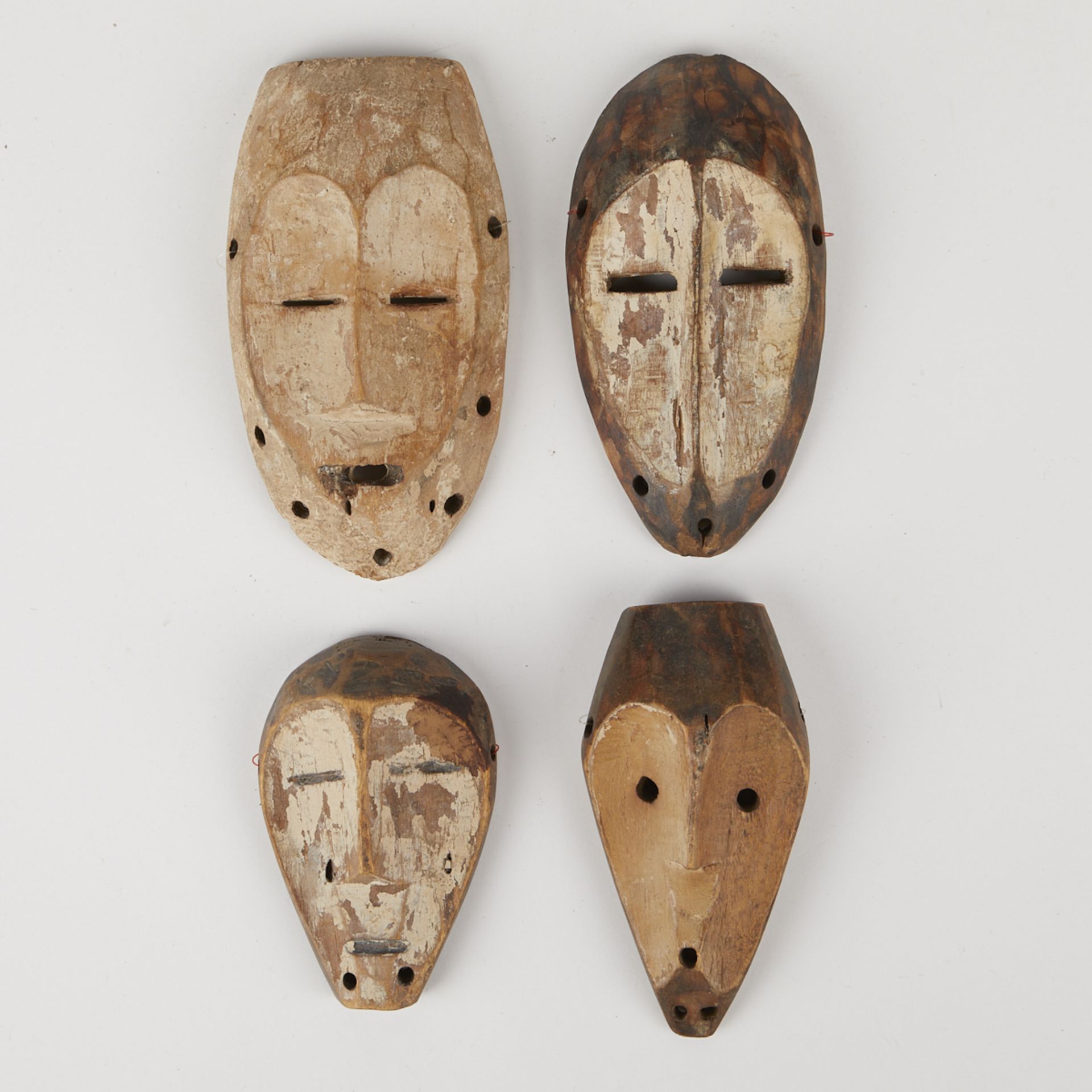 Grp: 20th c. African Carved Objects - Image 33 of 35