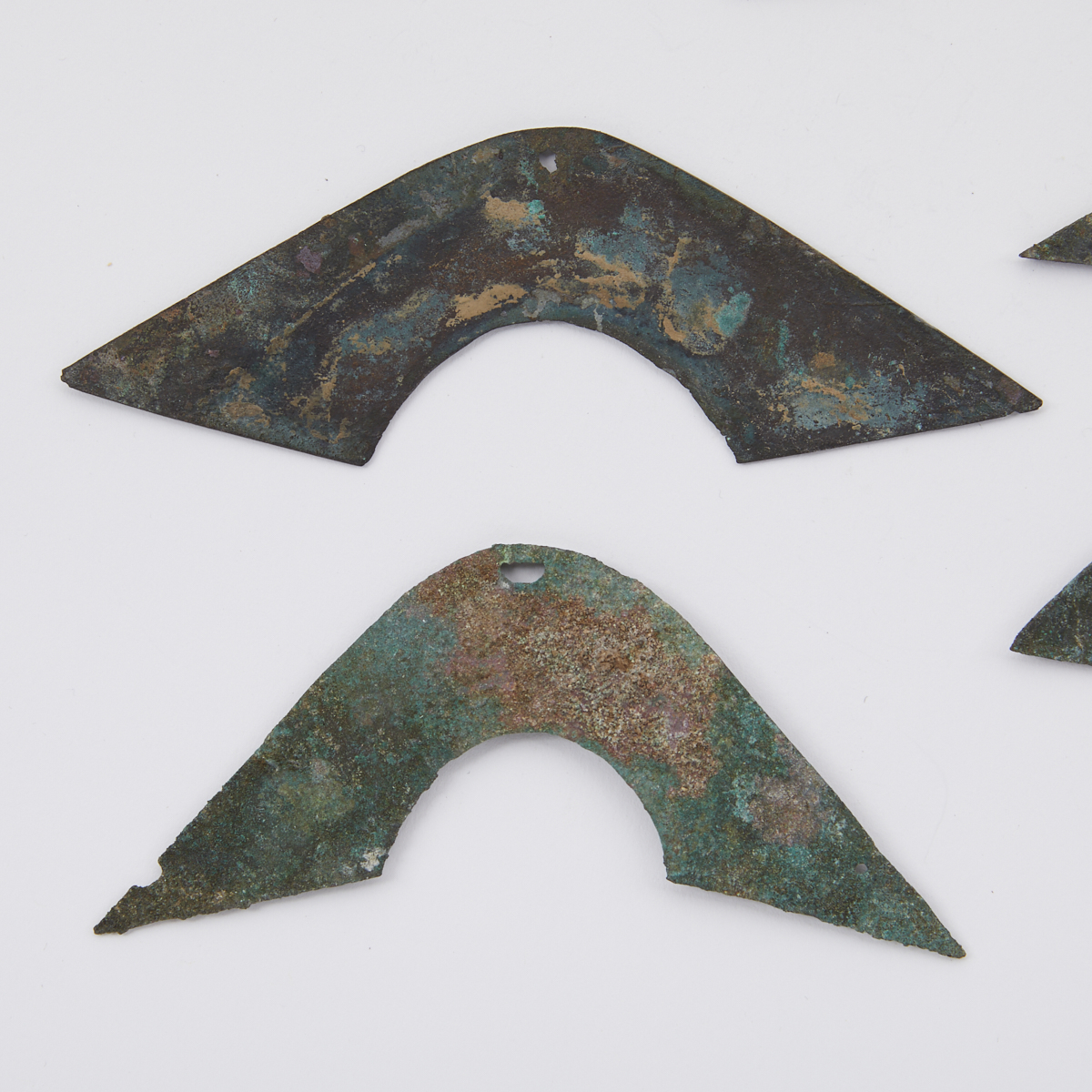 Grp: 10 Early Chinese Zhou Huang Bronze Bridge Money - Image 4 of 7